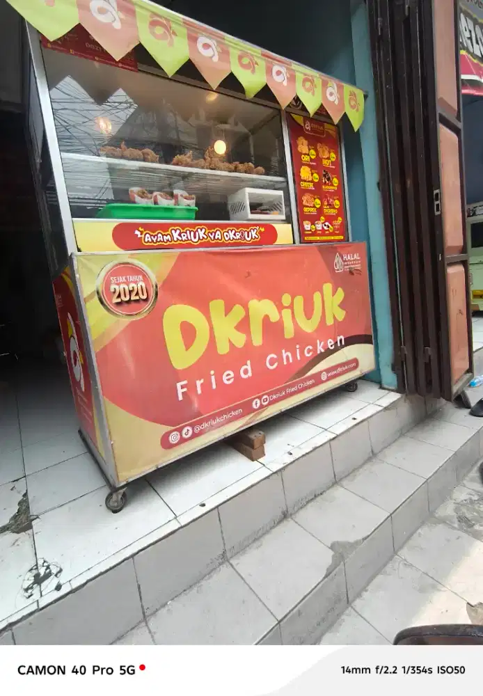 Dijual gerobak Dkriuk  chicken 1 set peralatan masak
