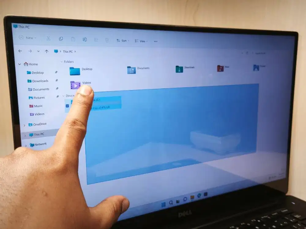 Dell XPS 15 9550 Touchsceen Resolusi 4K 100% sRGB Core I7 Dual GPU