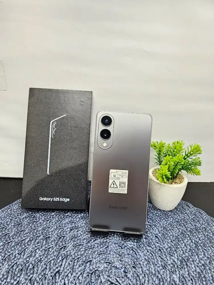 Samsung Galaxy S25 Edge 5G 12/256gb Fullset Original Mulus