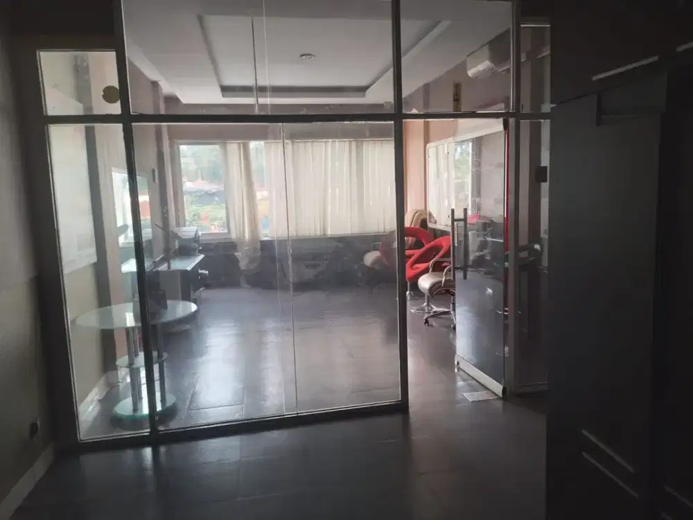 DIJUAL RUKO GANDENG 3 LANTAI, BAGUS, RAPIH, SIAP HUNI, BEBAS BANJIR, STRATEGIS, KOMERSIAL BISNIS DI JALAN RAYA CIATER, SERPONG- TANGERANG SELATAN