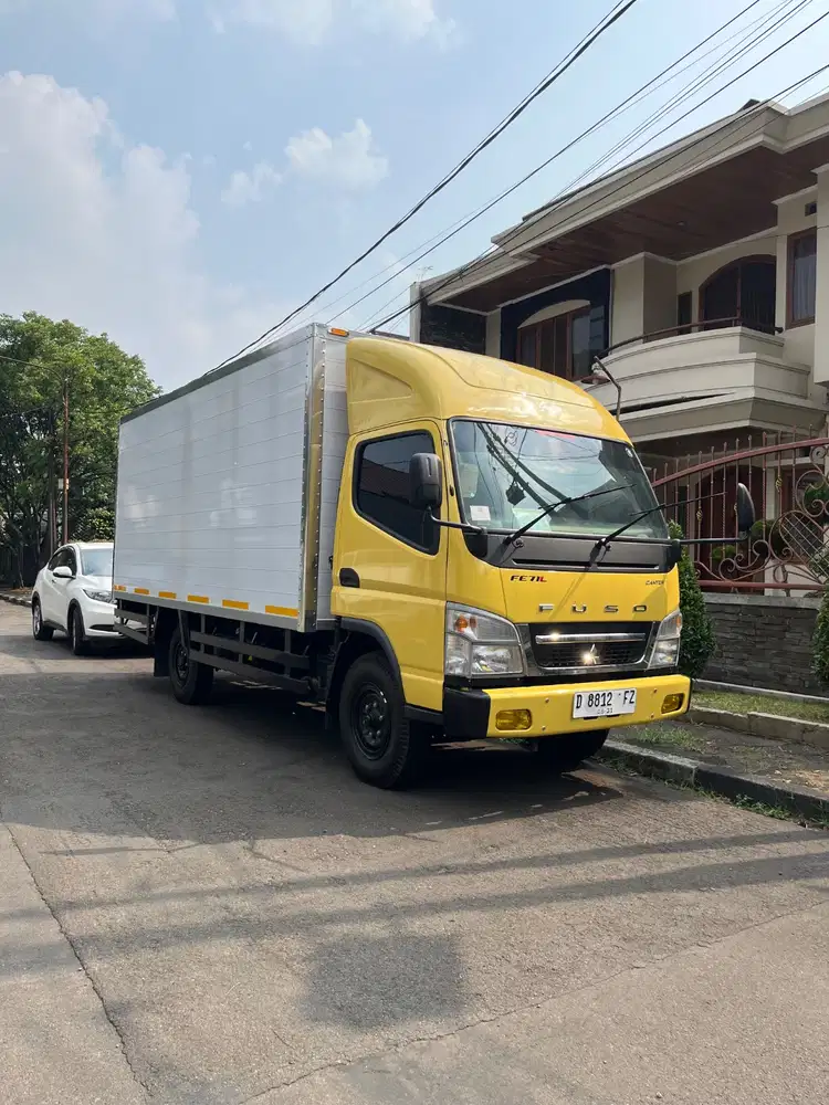 Over kredit FE 71L Mitsubishi Canter tahun 2026