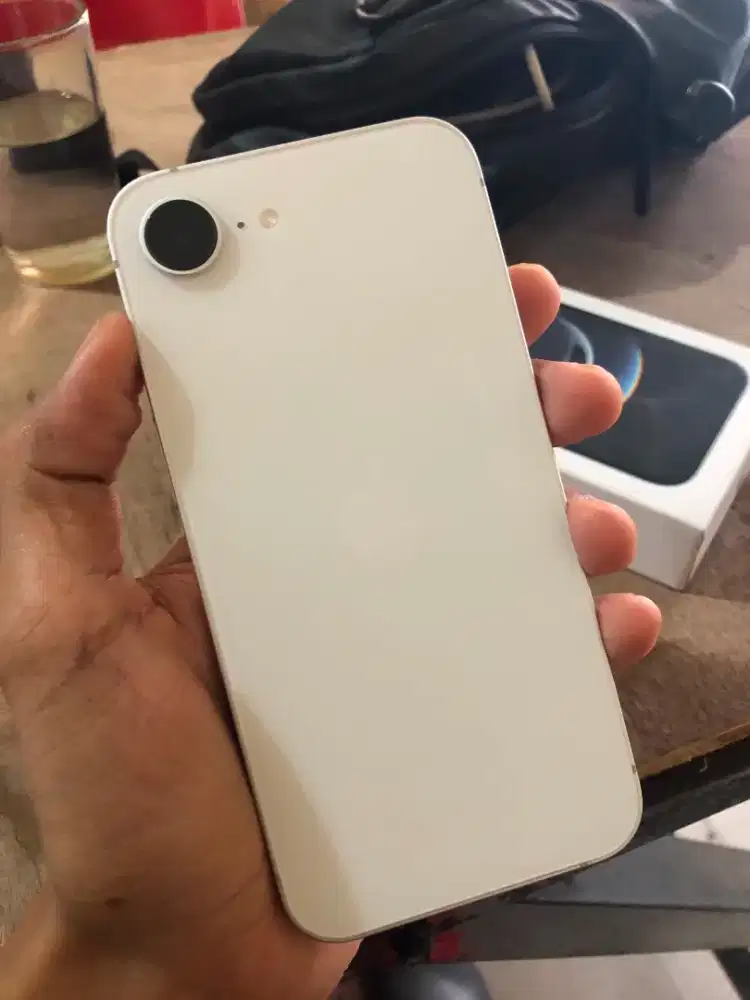 Iphone 16 e 128 gb all operator