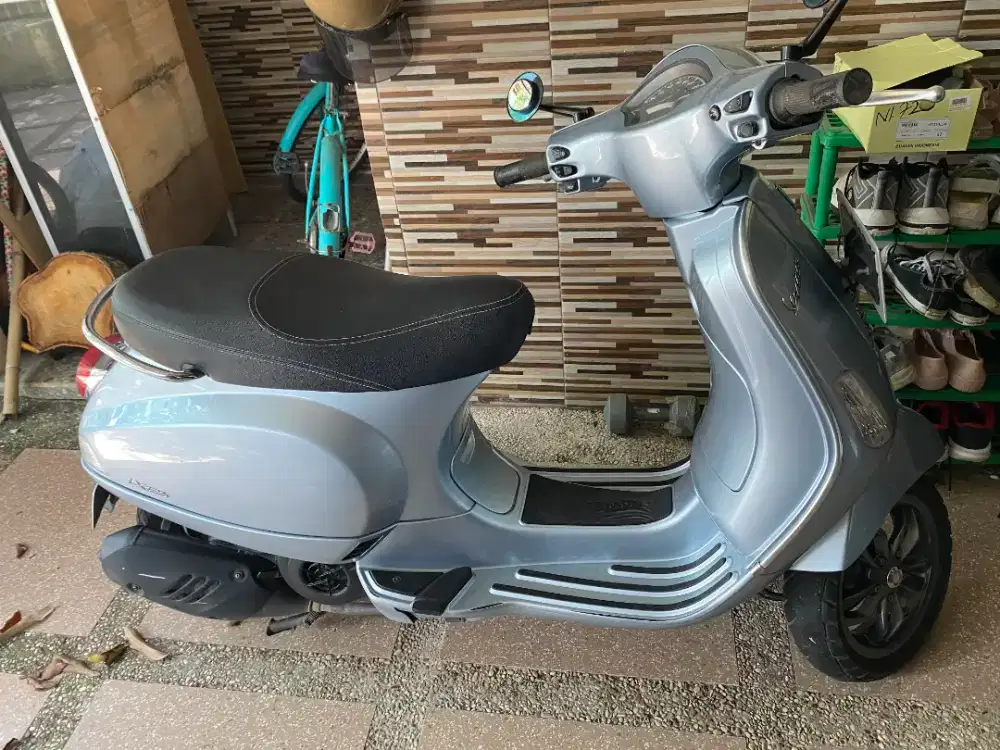 dijual vespa LX 125