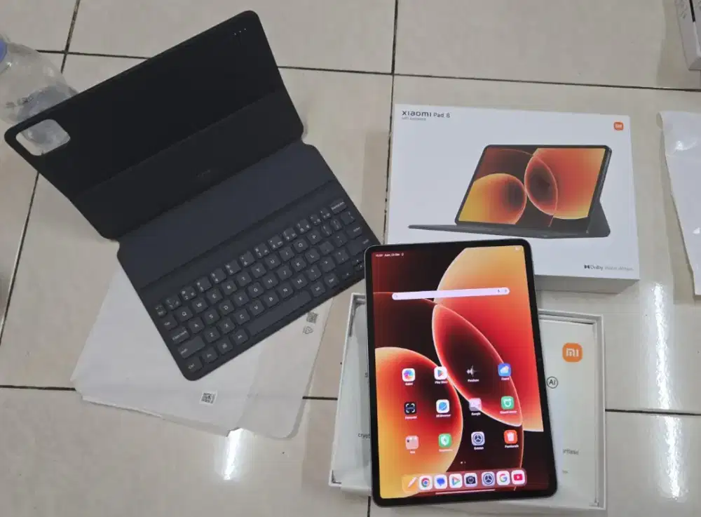 Tablet xiaomi pad 8 ram 8/256 fullset + keyboard garansi on 2027