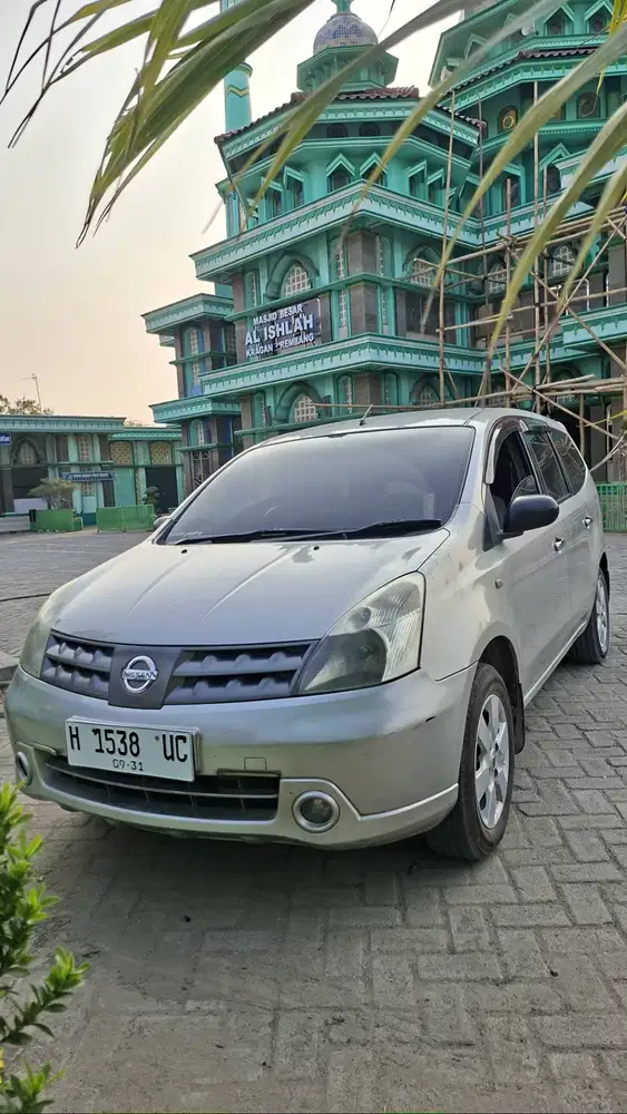 Grand Livina XV