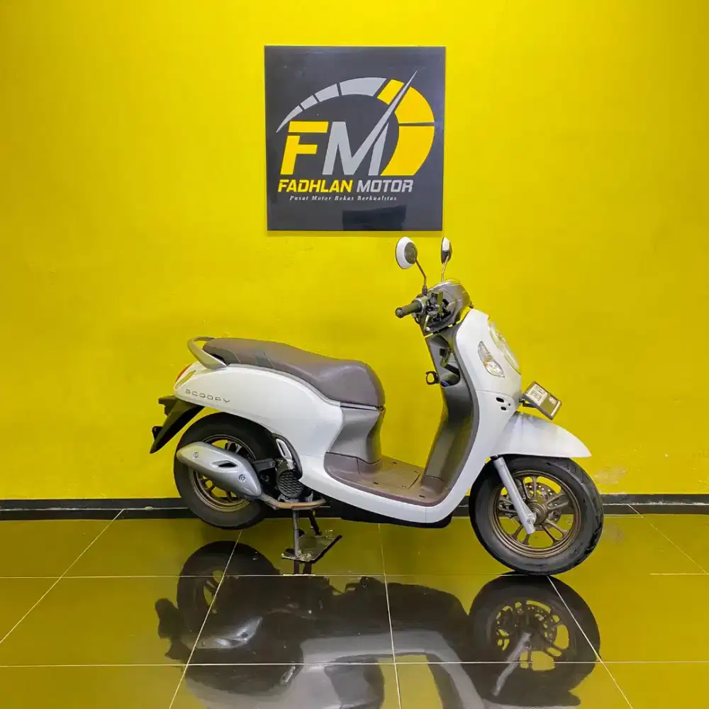 Honda Scoopy Prestige Tahun 2022 Remote Lengkap Siap Pakai
