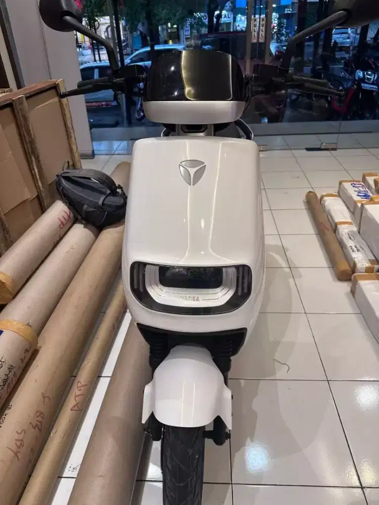 Sepeda Listrik Yadea E8S Pro