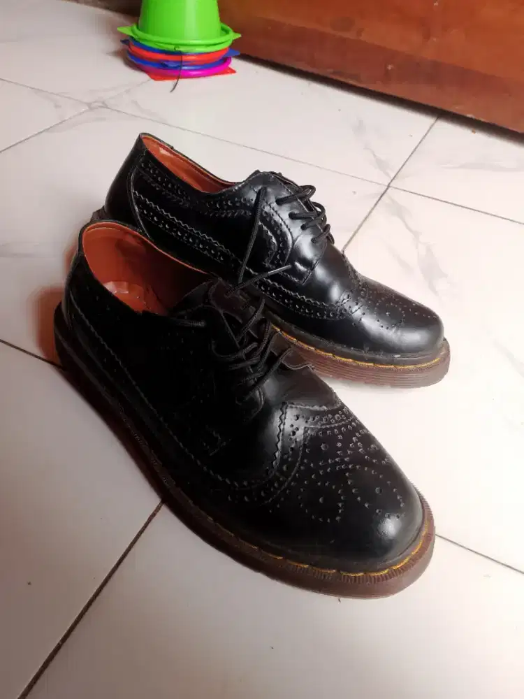 Dr.martenes 3989 brogue wingtip