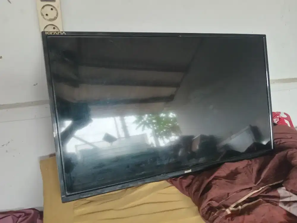 AKARI Kirana 32inch - analog tv