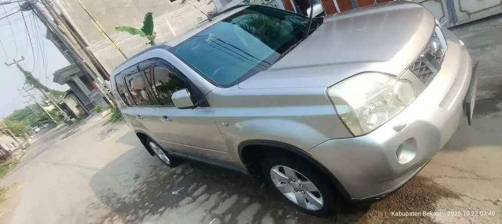 Nissan X-Trail 2010 Bensin