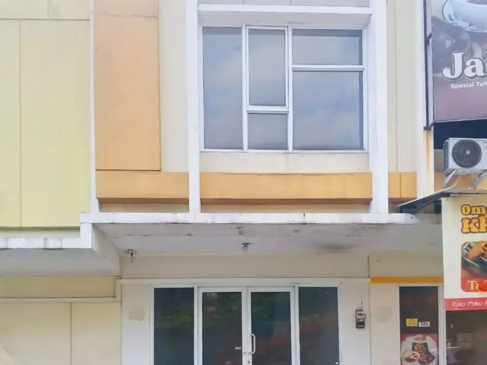 WTL RUKO KAWASAN RAMAI PISA GRANDE, IL LAGO, GADING SERPONG