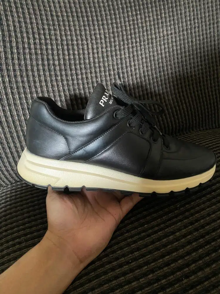 Sneakers Prada Milano Authentic