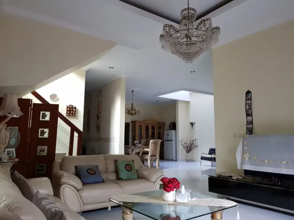 Rumah Hook Taman Duta Mas Jelambar Jakarta Barat