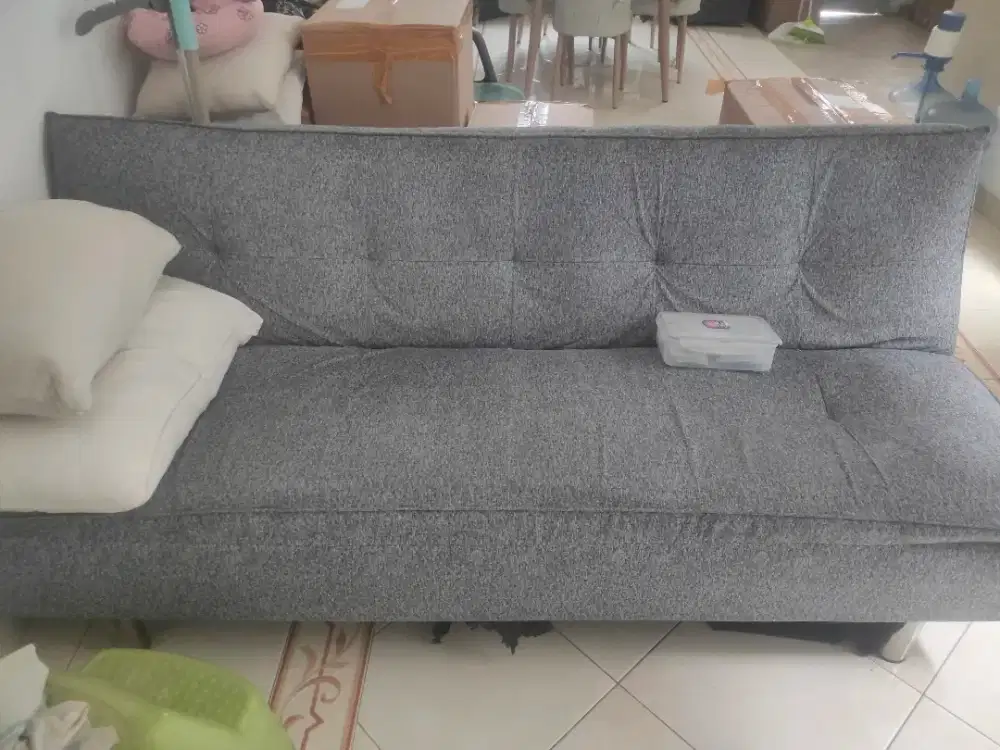 Sofa bed untuk nonton TV atau Santai Jual Cepat