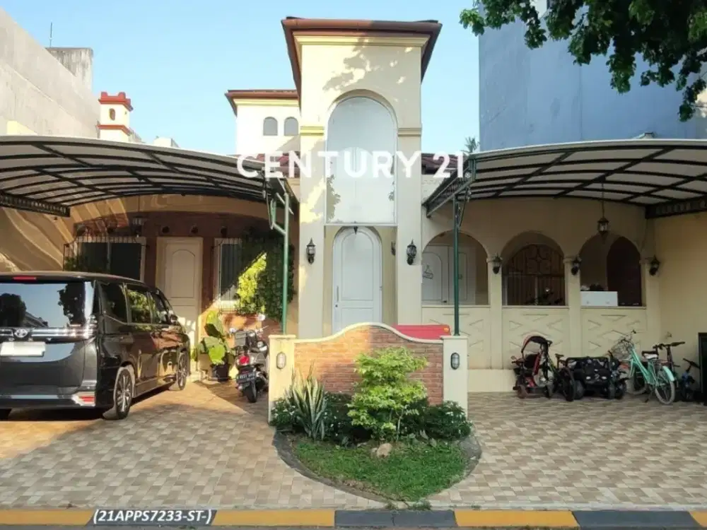 Dijual Rumah Hommy Dilengkapi Kolam Renang Dalam Cluster