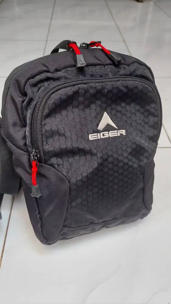 Tas Selempang Eiger Ori