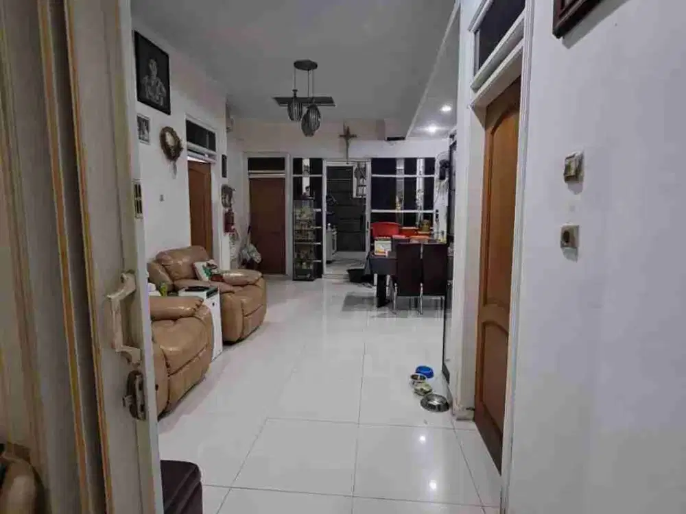 Dijual Rumah Minimalis Di Kompleks Taman Holis Indah 1 Bandung