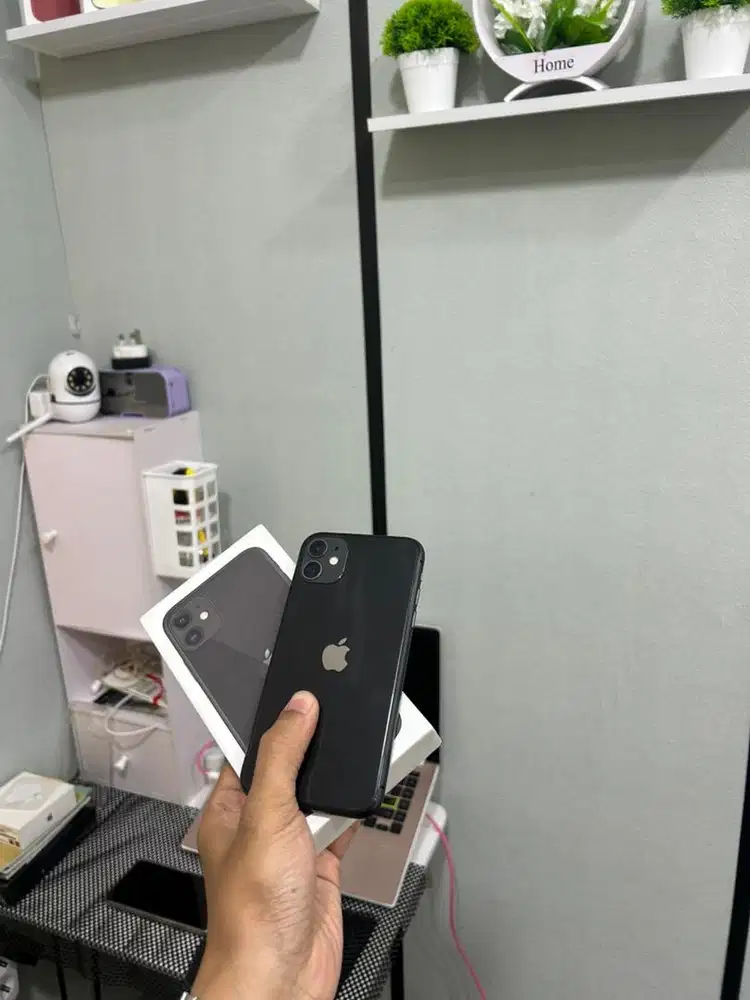 iPhone 11 128Gb iBox