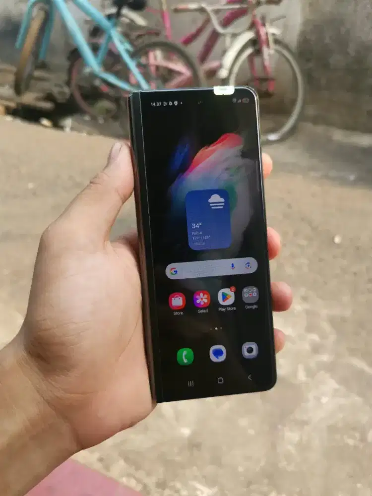 Z fold 3 5g . 12/256 Minus layar dalem
