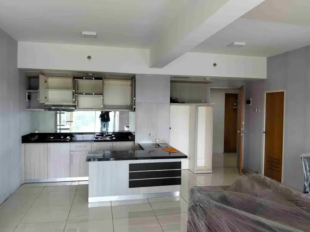 Apartemen PBG 2 unit 2 BR ( djadikan satu) sewa jual
