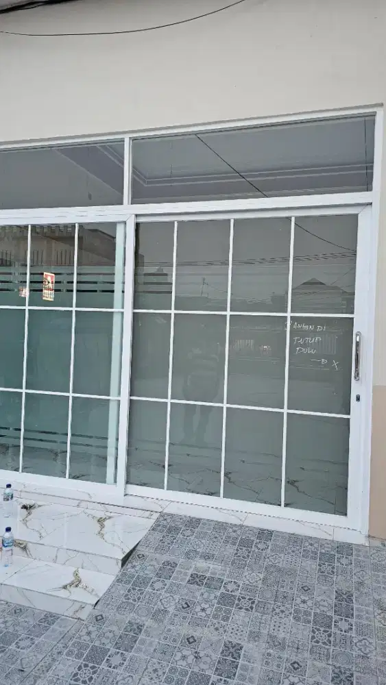 Disewakan Kios/ Ruangan Klinik