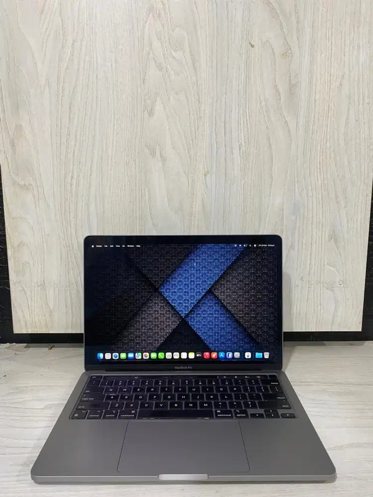 Macbook Pro M1 2020 13inc RAM 8gb SSD 512gb