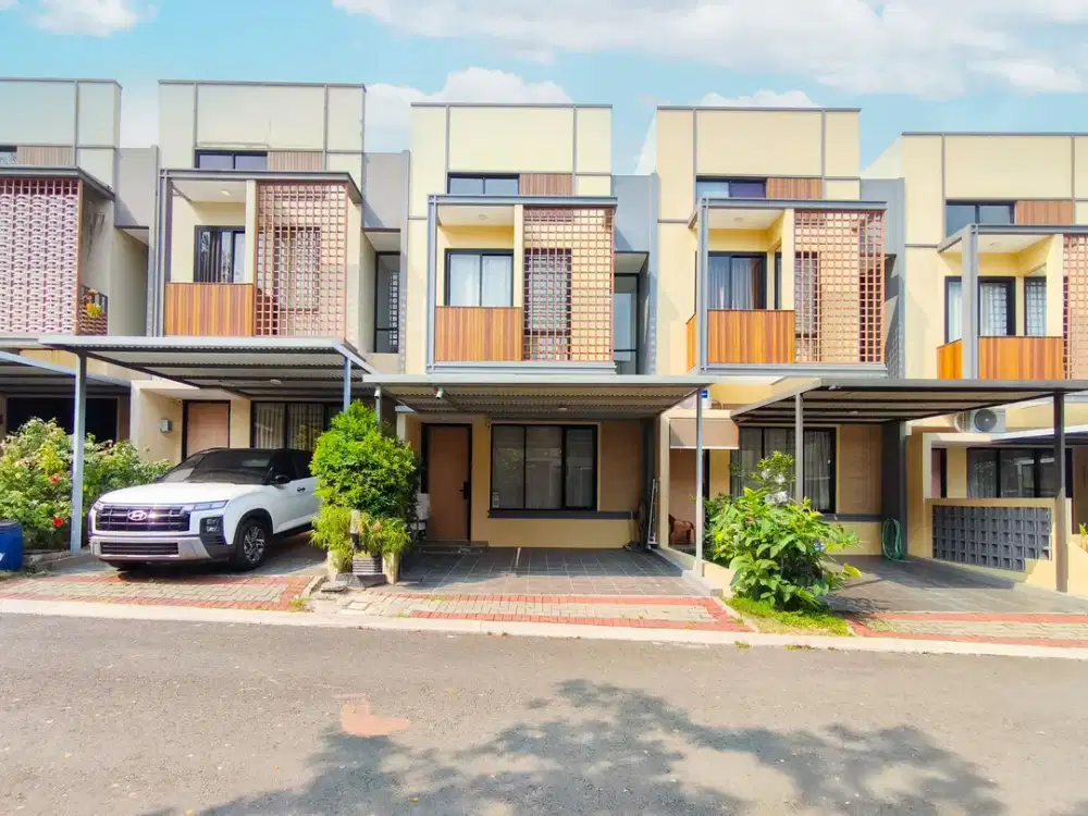 Rumah SHM 3 Lantai 8 Menit ke Mal Ciputra Cibubur Dibantu KPR J-58405
