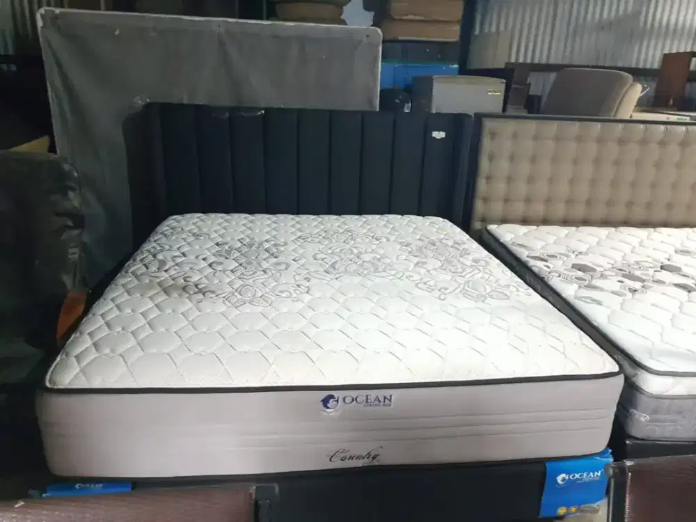 SPRINGBED OCEAN TYPE COUNTRY 6 KAKI FULL SET, KONDISI BEKAS 95%