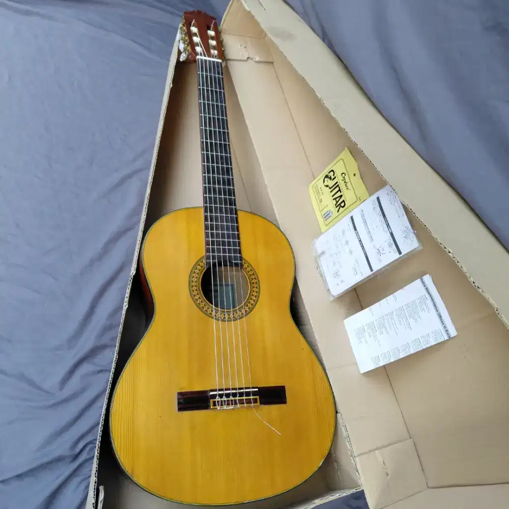 Yamaha C390 Original Gitar Klasik Seri tertinggi Tipe C3XX senar nylon