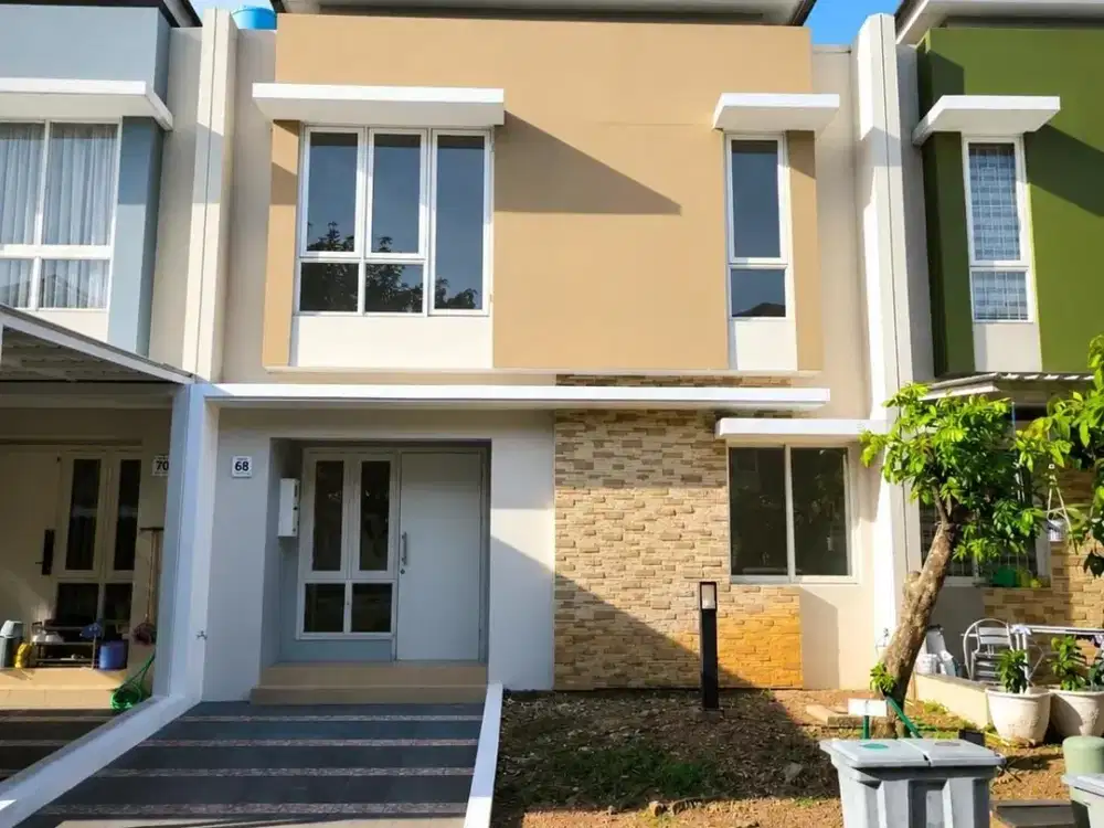 Dijual Cepat Rumah Hadap Selatan SHM di Cluster Thomson Gading Serpong