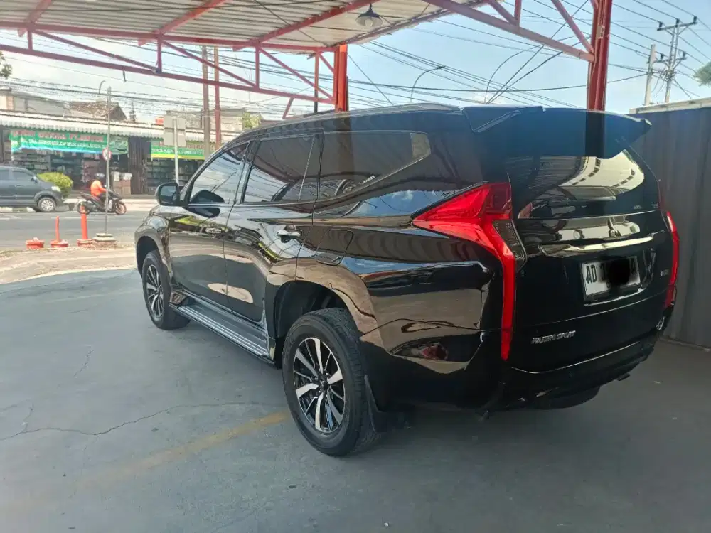 Pajero sport dakar istimewa