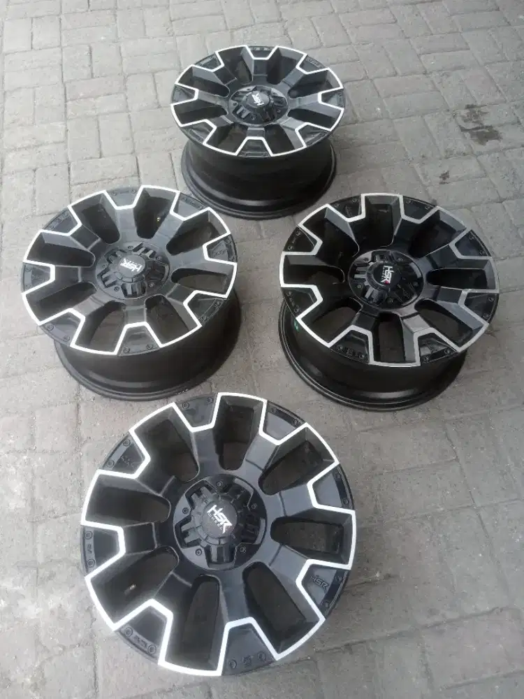 velg HSR ring 18
PCD 5 x 114,3
ET 40