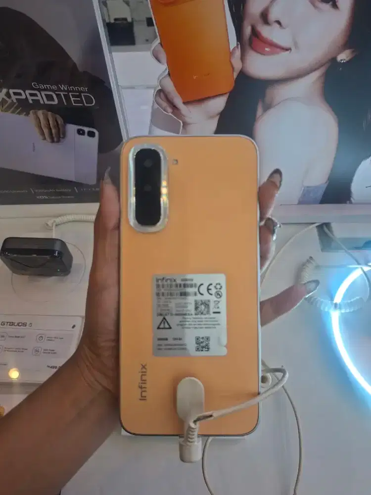 Infinix hot 70 kredivo 0%