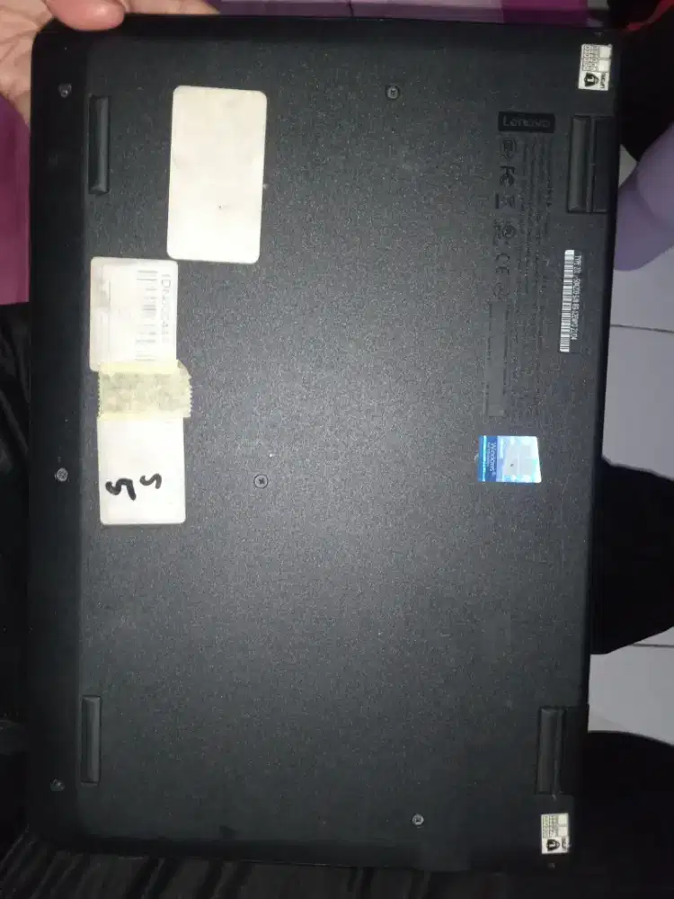 ThinkPad 11e 2020 Celeron N4120 Ram 4 GB SSD Win11 Pro Baterai Awet