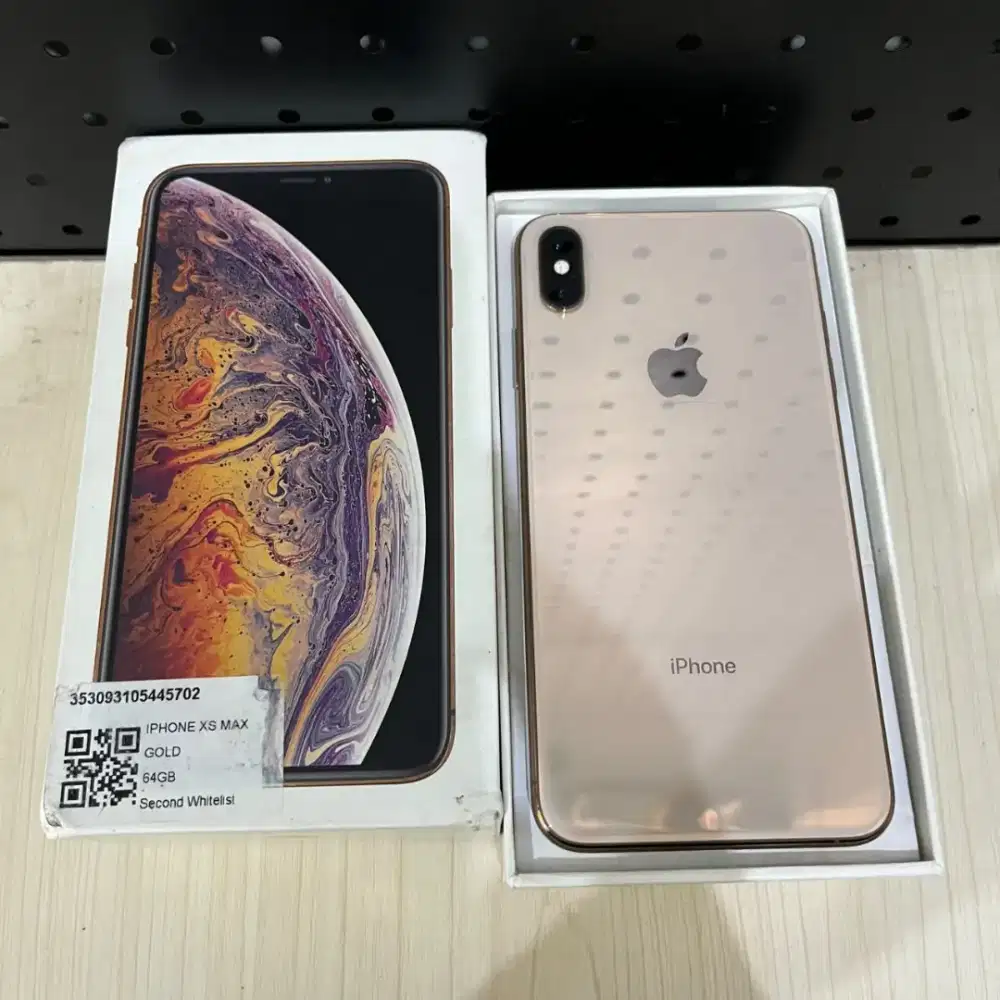 iPhone XS max 64GB Gold