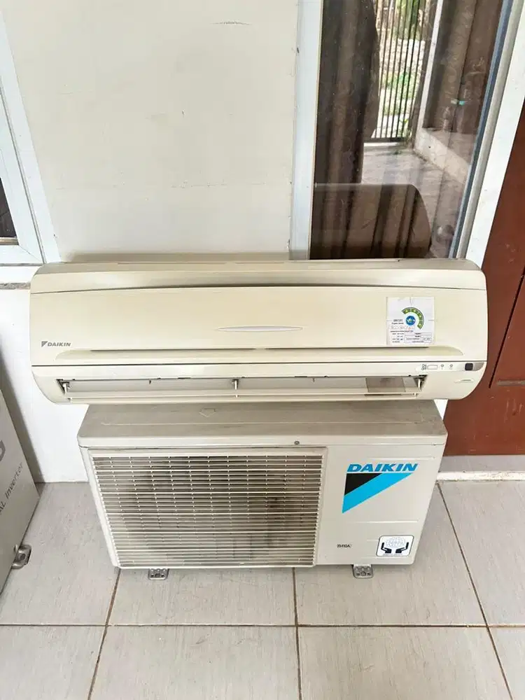 Ac Daikin 3/4pk thailand