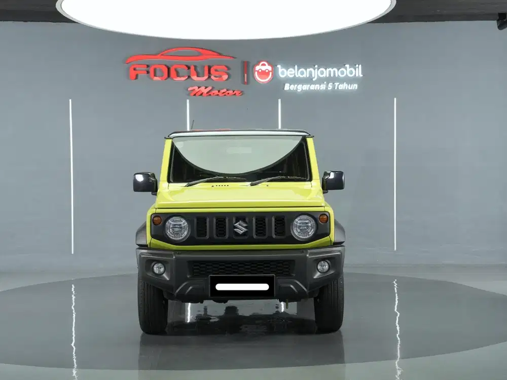 Km 37rb suzuki jimny 3 door matic 2022 kuning pajak panjang