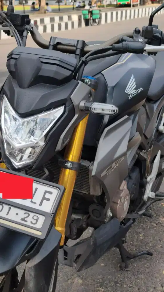 Honda CB 150 R Streetfire 2023 KM 5rb an Milik Pribadi