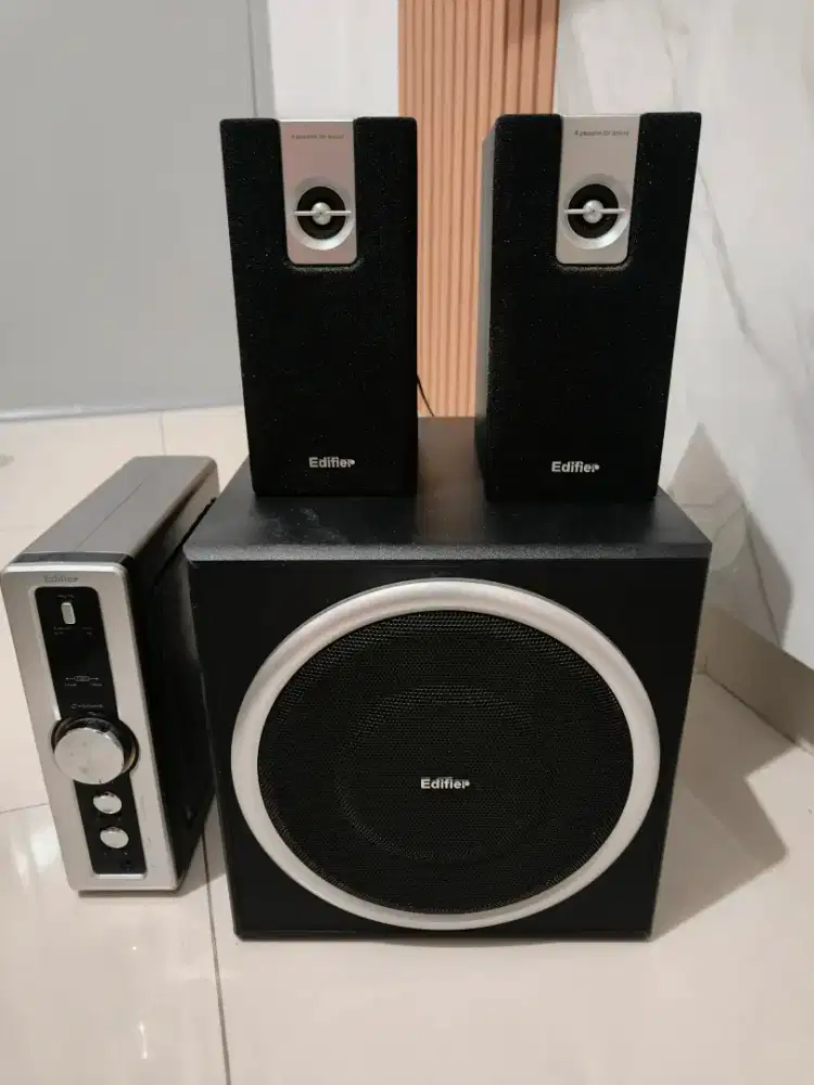 Speaker edifier hcs 2330