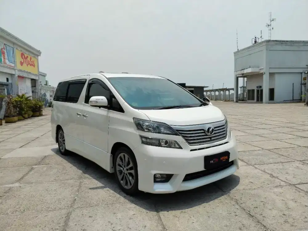 Toyota vellfire 2.4 Z matic promo menarik TDP 10% 2011