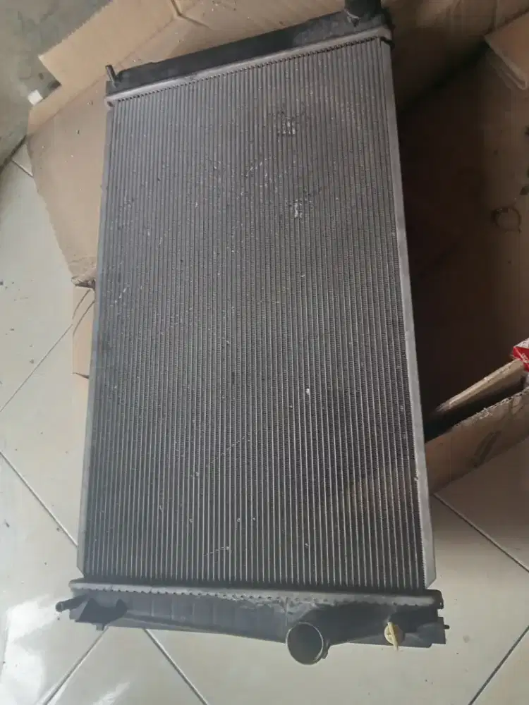 radiator alphard 2012