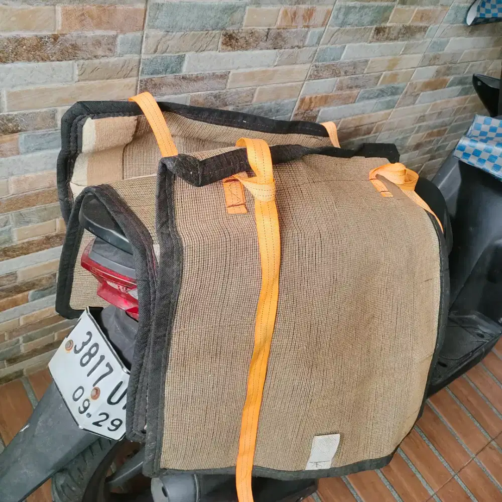 DIJUAL CEPAT KRONJO,KROJOT, TAS OBROK, BRONJONG KURIR BEKAS CENGKARENG