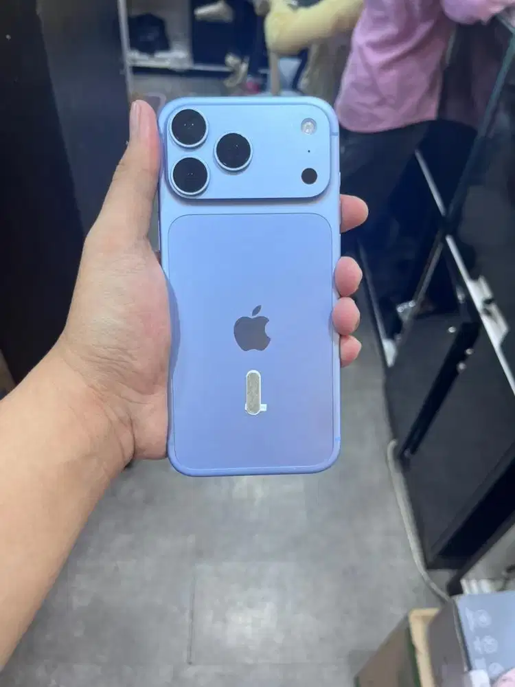 iphone 18 pro max glacier 256 GB