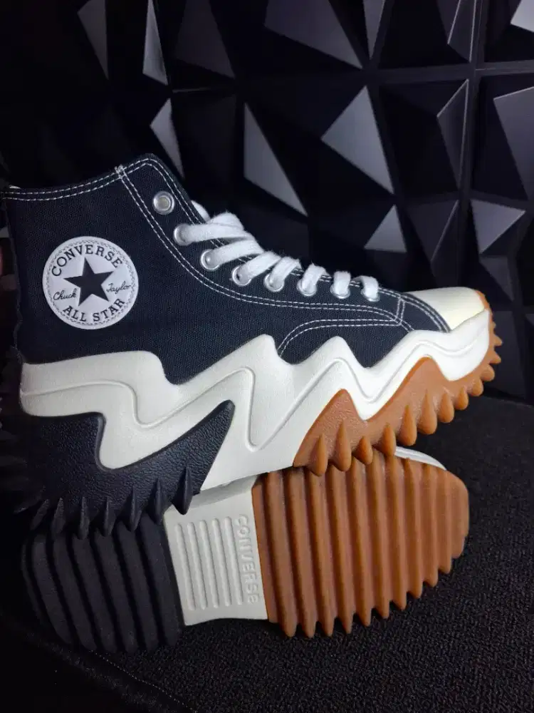Sepatu converse