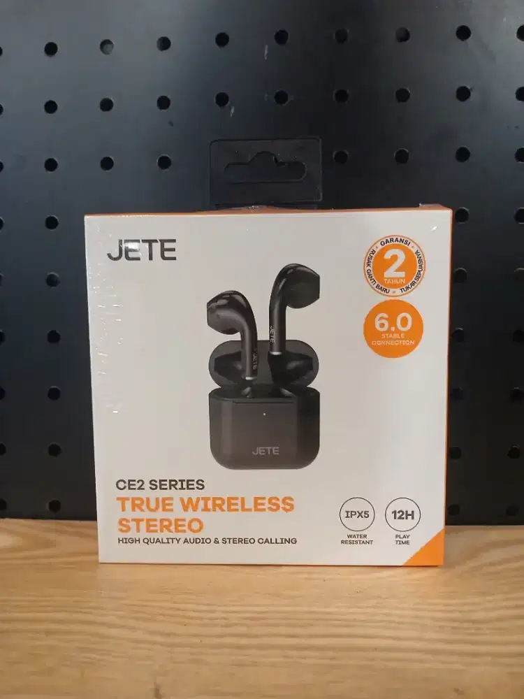 TWS Earbuds Headset Bluetooth JETE CE2 IPX5