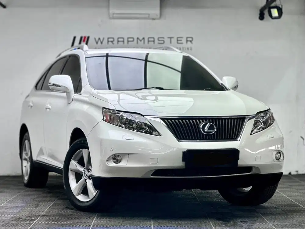 LEXUS RX270 AT 2011 (PUTIH)