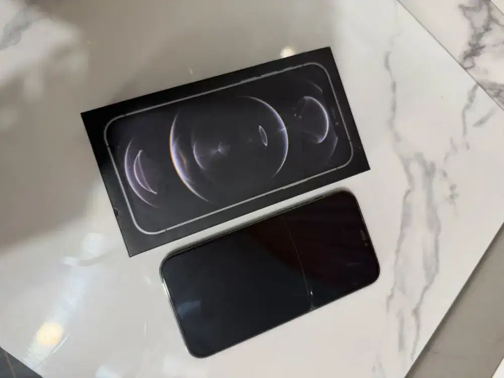 Dijual IPhone 12Pro 512GB
