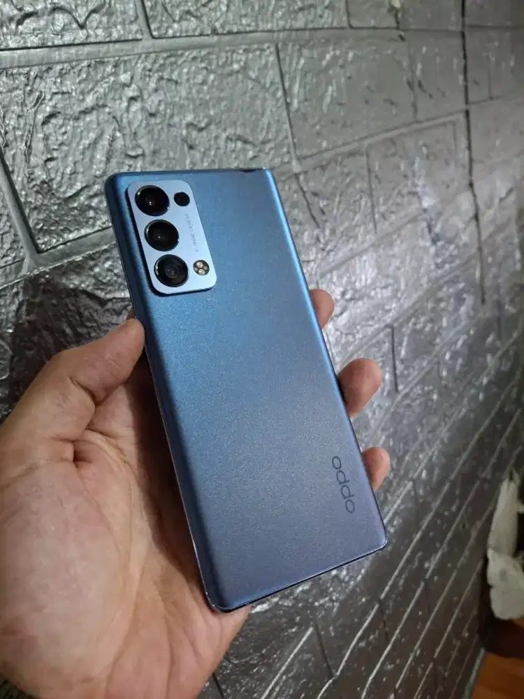 Oppo reno 6 pro 12/256 jaringan 5G byk di cari