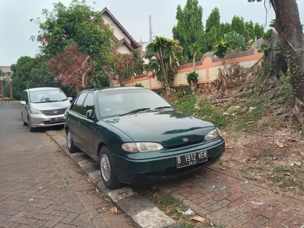 Termurah! Hyundai Accent Cakra 1997