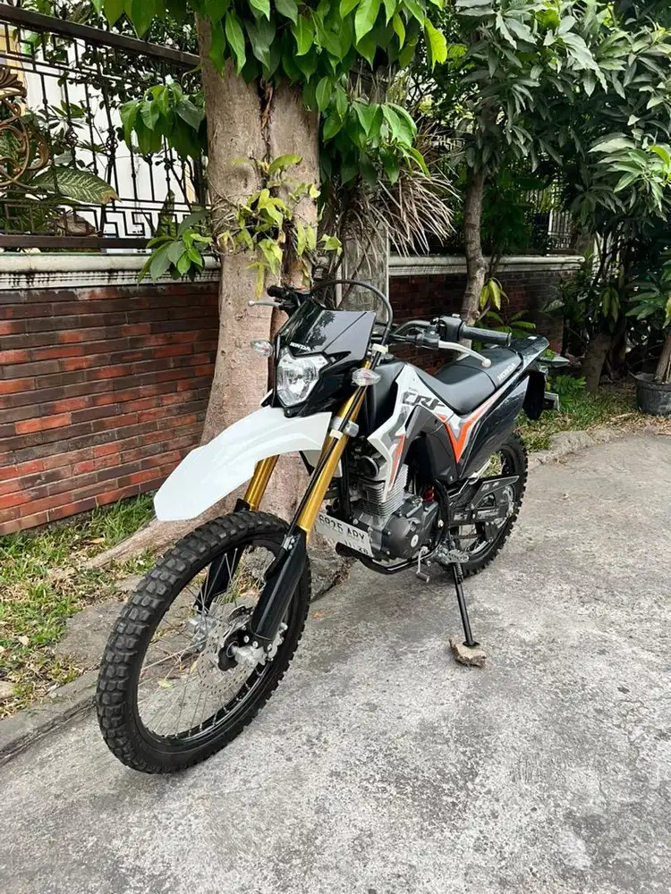 HONDA CRF 150L 2023 Kilometer 3ribu